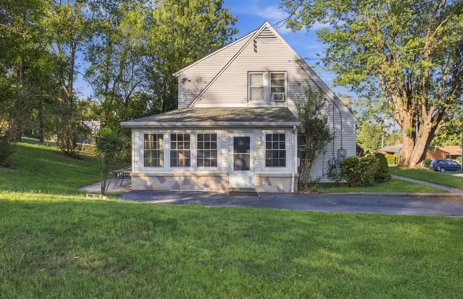 27 Middle River Dr, Verona, VA 24482 - #3