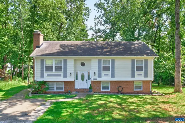 1321 Oak Tree Ln, Charlottesville, VA 22901
