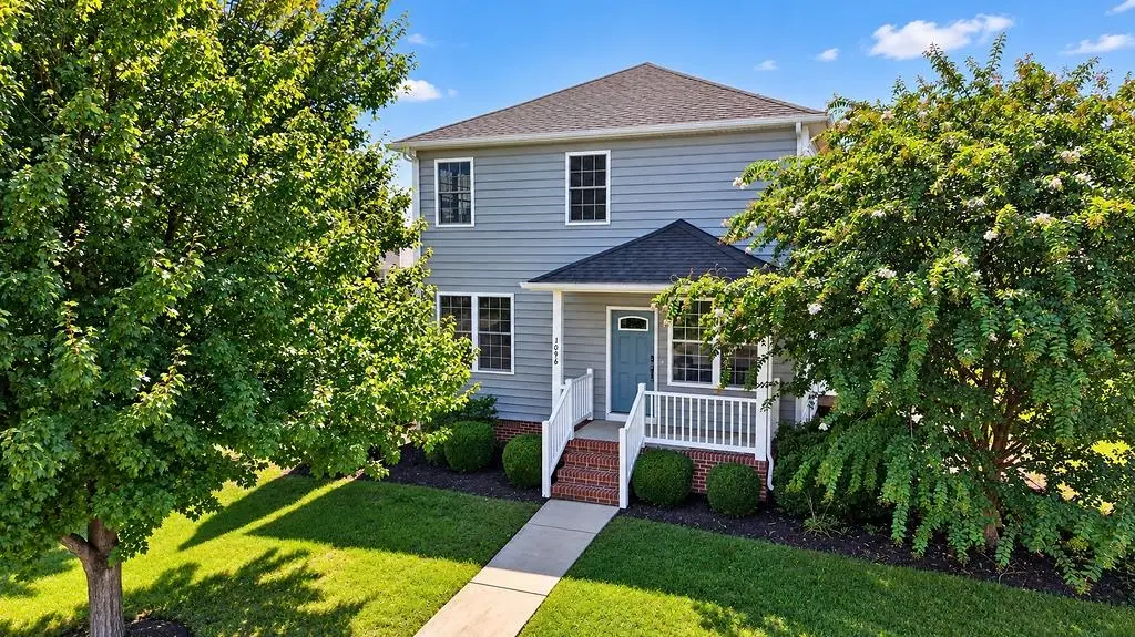 1096 Pendleton Dr, Waynesboro, VA 22980 - #1