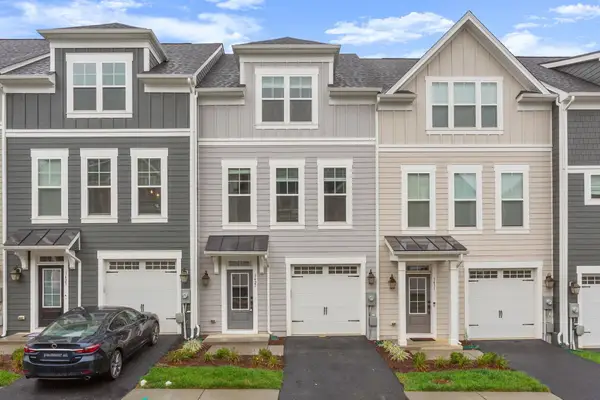 3427 Monterey Dr, Rockingham, VA 22801