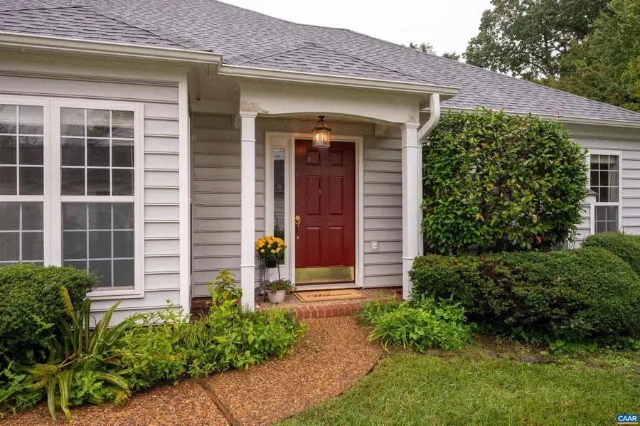 533 Pebble Hill Ct, Charlottesville, VA 22903 - #3