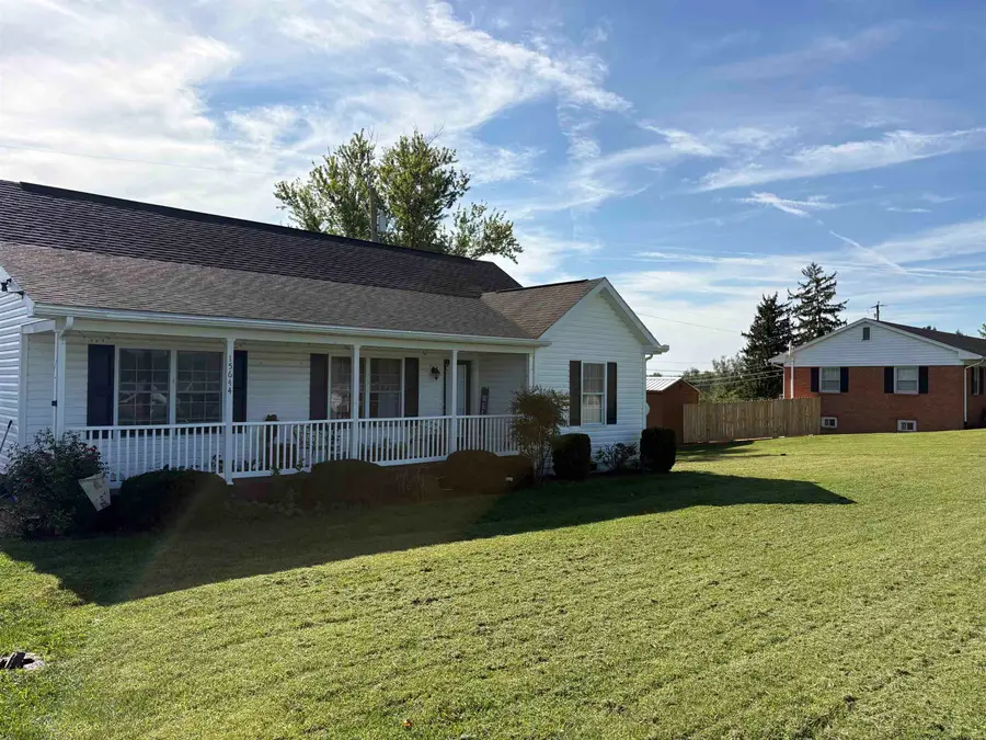 15644 Forestville Rd, Timberville, VA 22853 - #2
