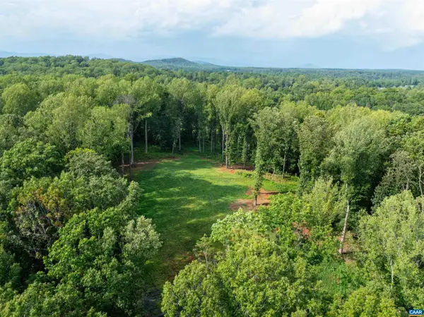 00 Dick Woods Rd, Ivy, VA 22945