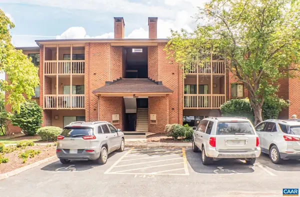 143 Green Turtle Ln, Charlottesville, VA 22901