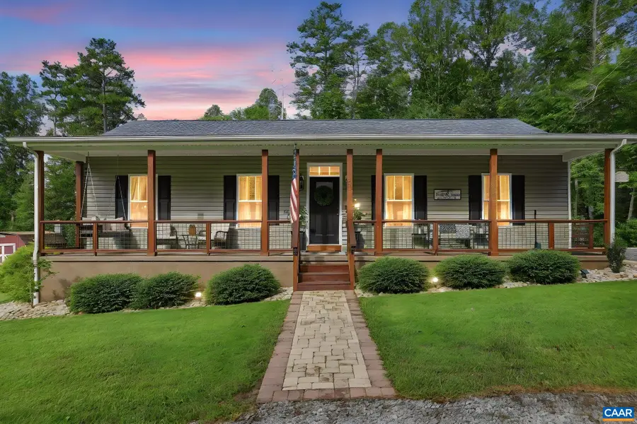 94 Tuckaway Rd, Ruckersville, VA 22968 - #2