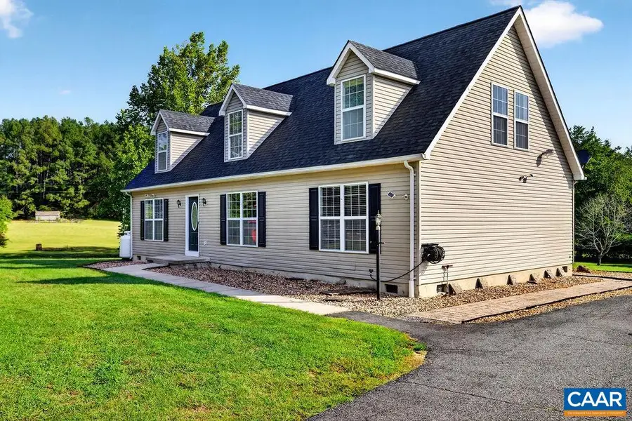 676 Rockfish School Ln, Afton, VA 22920 - #3