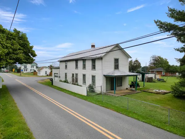 2905 Pineville Rd, Mcgaheysville, VA 22840