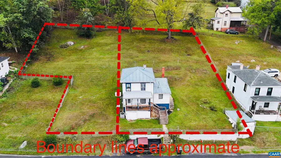 1311 Jackson St, Staunton, VA 24401 - #3