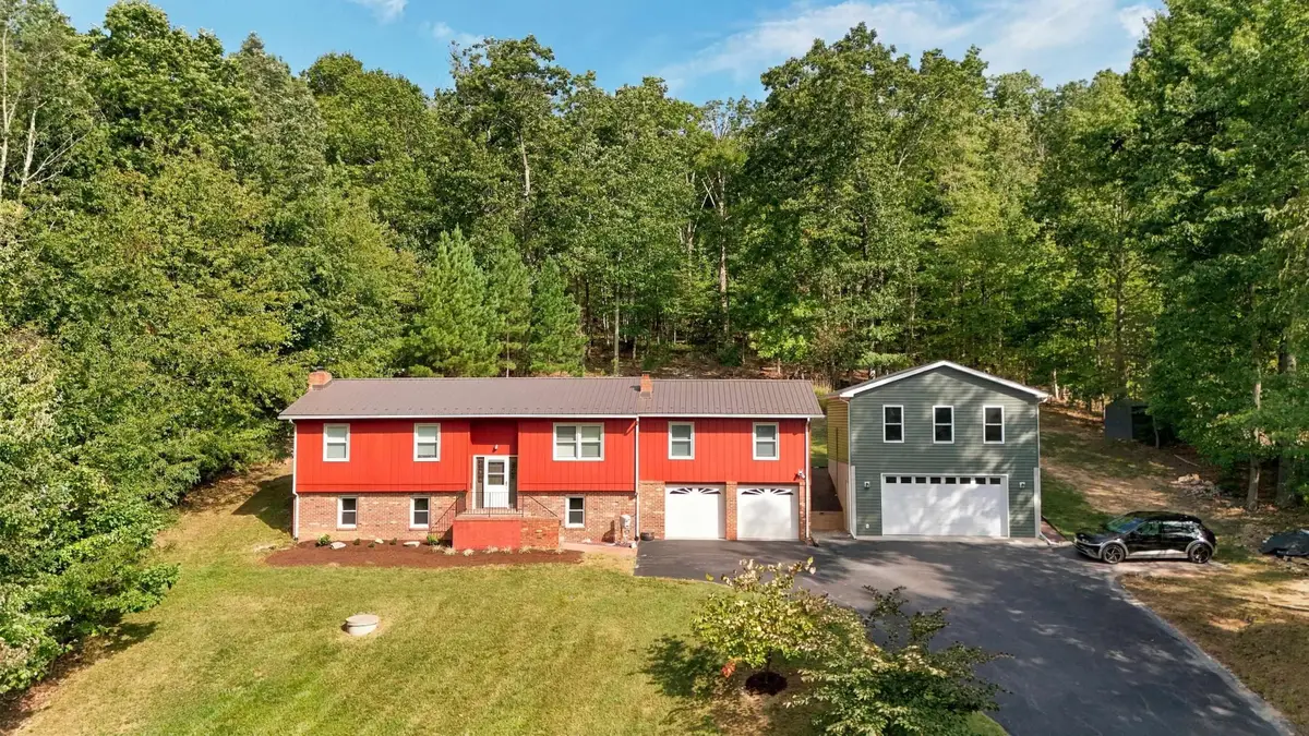 722 Calf Mountain Rd, Waynesboro, VA 22980 - #1