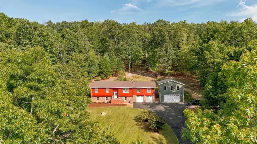 722 Calf Mountain Rd, Waynesboro, VA 22980 - #2
