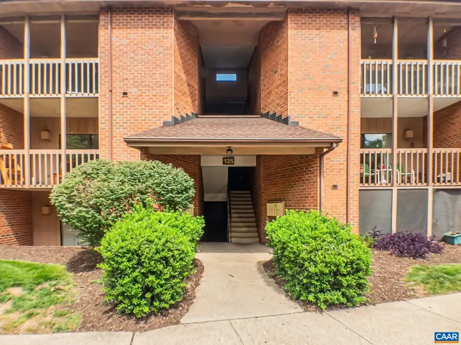 125 Turtle Creek Rd, Charlottesville, VA 22901 - #2