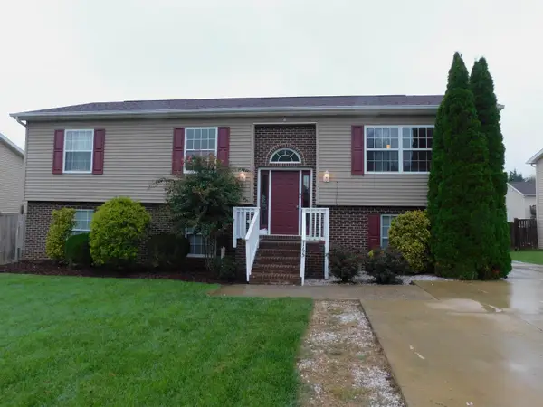 165 Clara Ct, Harrisonburg, VA 22802