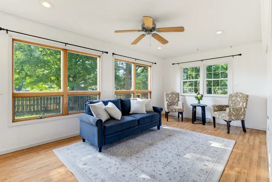 112 West View St N, Bridgewater, VA 22812 - #2