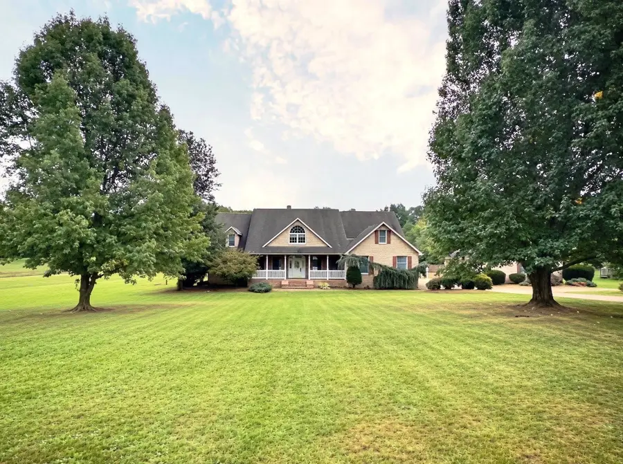 8295 South East Side Hwy, Elkton, VA 22827 - #2