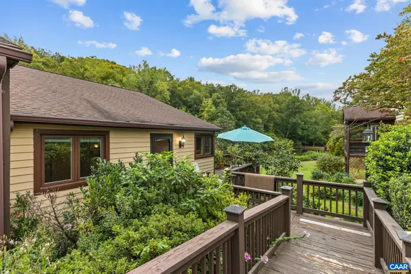 1287 Branchlands Dr, Charlottesville, VA 22901