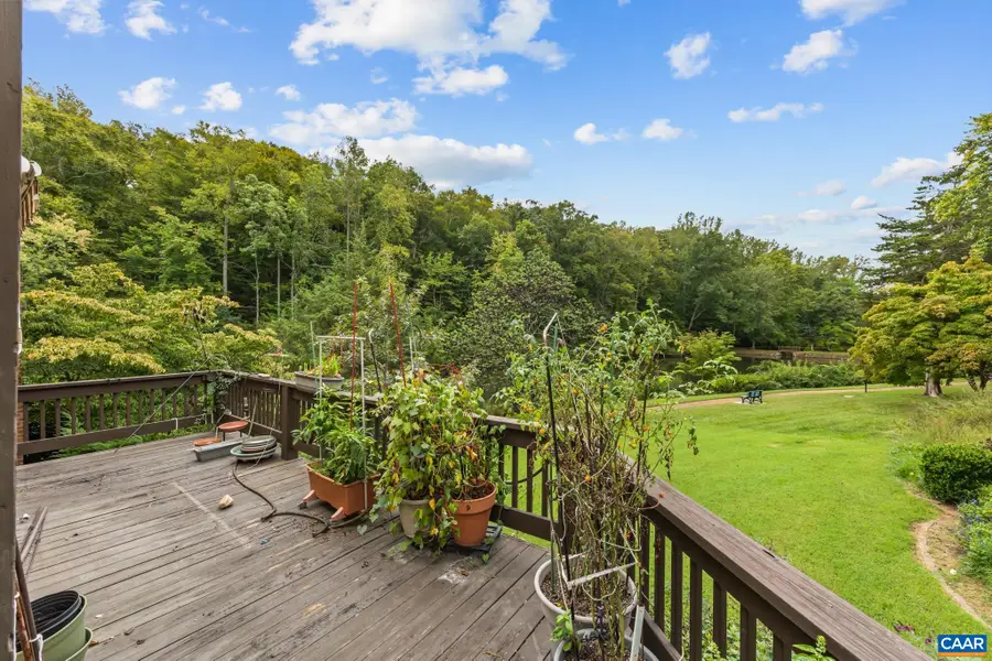 1287 Branchlands Dr, Charlottesville, VA 22901 - #3