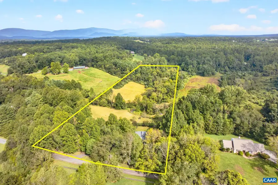 1950 Fray Rd, Advance Mills, VA 22968 - #2