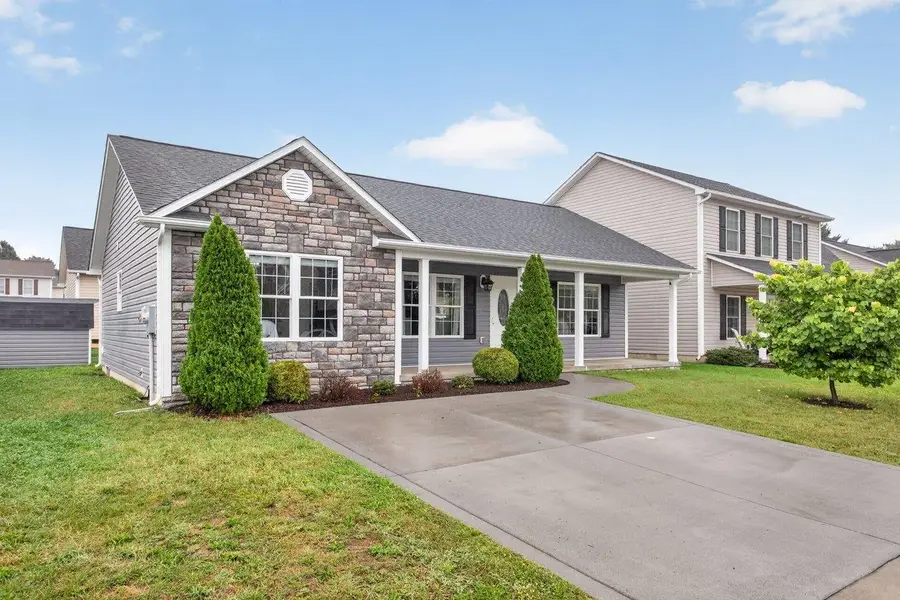 223 Dylan Cir, Bridgewater, VA 22812 - #2