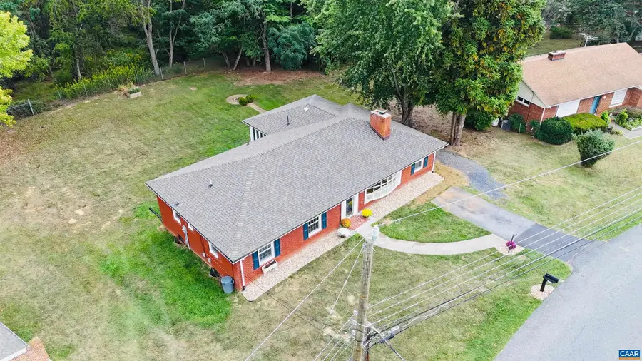 117 Rose Hill Cir, Staunton, VA 24401 - #2