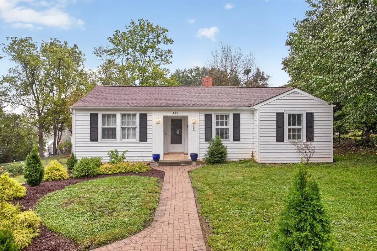 107 Harper Ct, Staunton, VA 22401 - #1