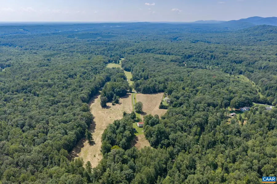 3595 Red Hill Rd E, Charlottesville, VA 22903 - #3