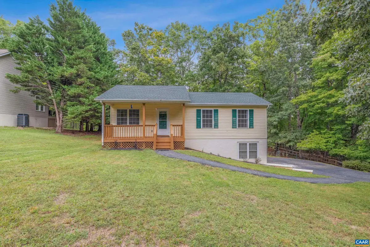18 Cliftwood Rd, Palmyra, VA 22963 - #1