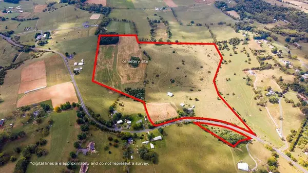 3346 Spring Hill Rd, Staunton, VA 24401
