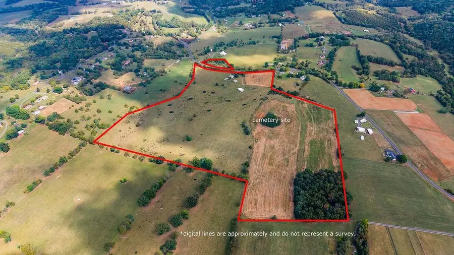 3346 Spring Hill Rd, Staunton, VA 24401 - #2