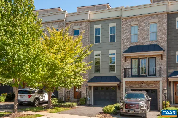 1405 Terrace Ln, Charlottesville, VA 22911