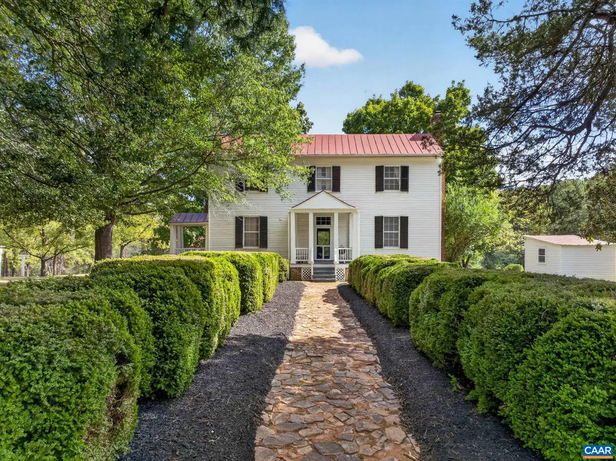 1642 A Edgehill Plantation Rd, Gladstone, VA 24553 - #1