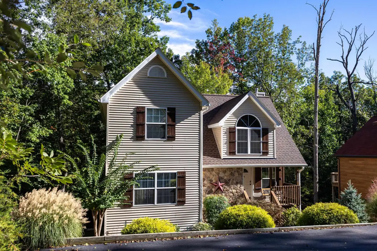 222 Grouse Dr, McGaheysville, VA 22840 - #1