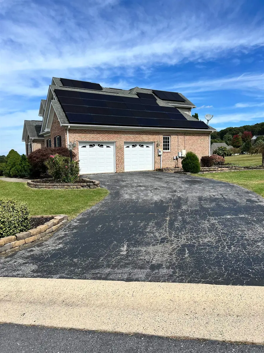 86 Meadow Glen Dr, Staunton, VA 24401 - #3