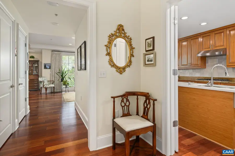 210 NE 10th St, Charlottesville, VA 22902 - #3