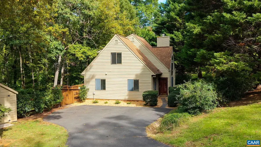 220 Homestead Ln, Charlottesville, VA 22902 - #3