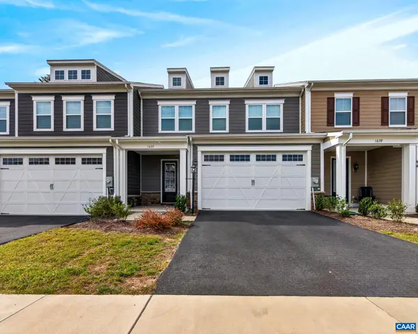 1637 Koch Ct, Charlottesville, VA 22911