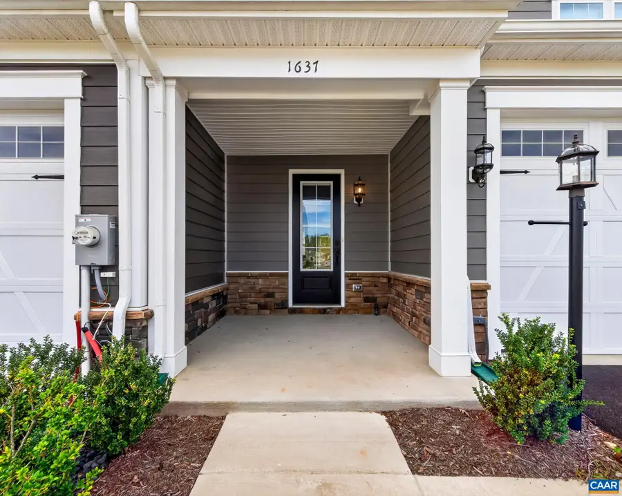 1637 Koch Ct, Charlottesville, VA 22911 - #3