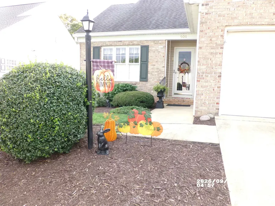 601 Brandon Cir, Waynesboro, VA 22980 - #3