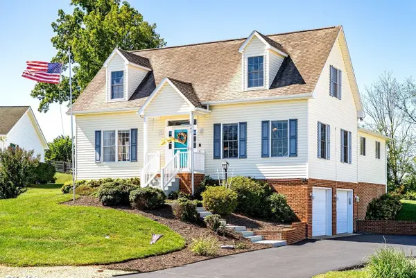 248 Windsong Hills Dr, Elkton, VA 22827