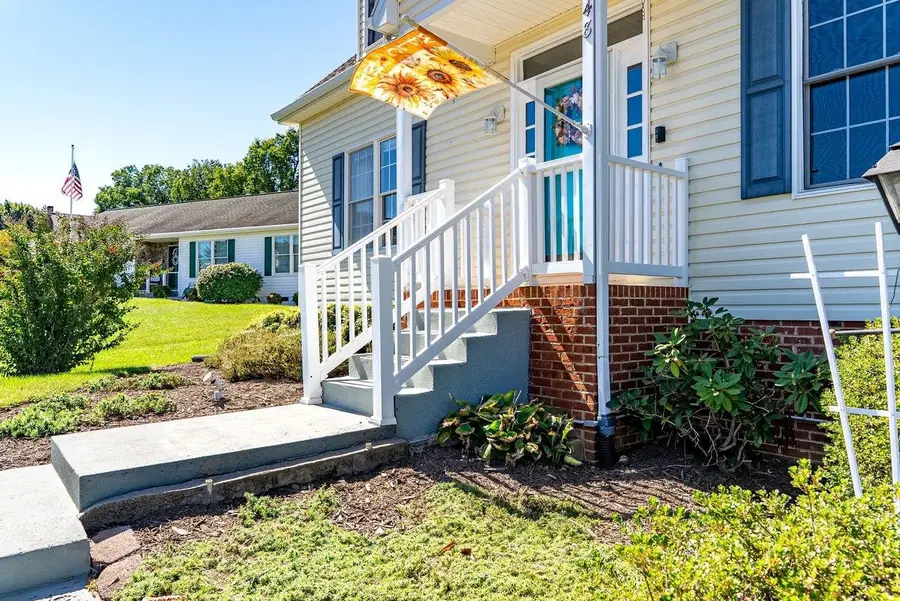 248 Windsong Hills Dr, Elkton, VA 22827 - #3
