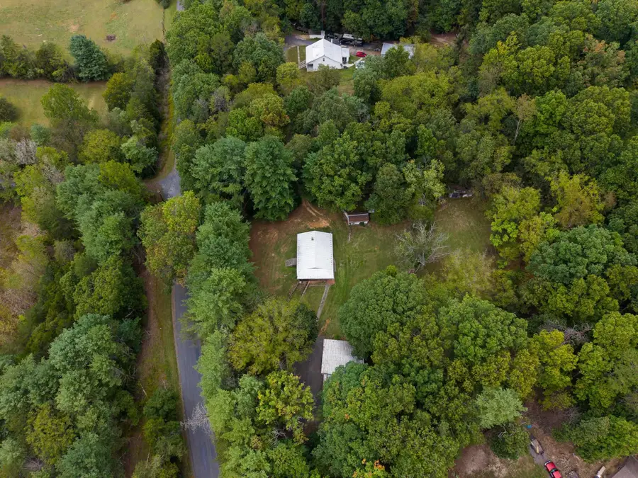 801 Union Church Rd, Churchville, VA 24421 - #2