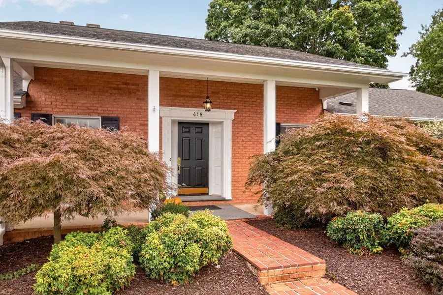 418 Fairway Dr, Harrisonburg, VA 22802 - #2