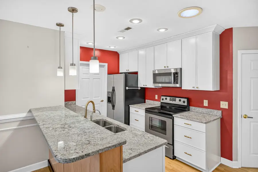 2131 Secrist Ln, Central, VA 22801 - #2