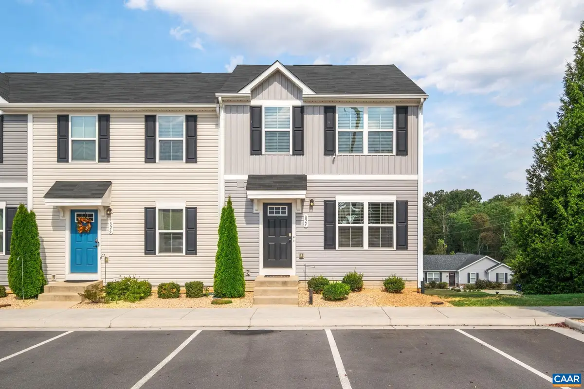 824 Carson Cir, Grottoes, VA 24441 - #1