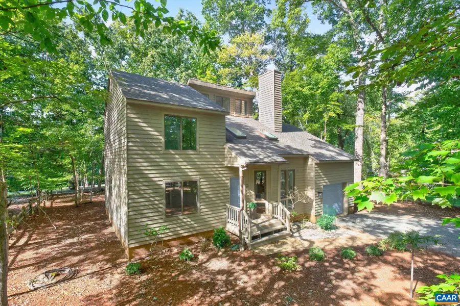 38 Dogleg Rd, Palmyra, VA 22963 - #2