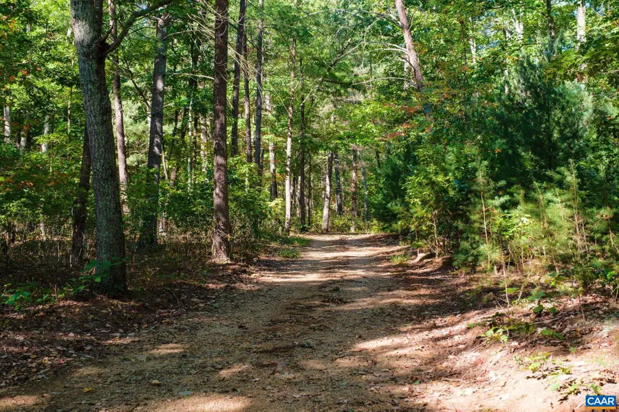 4235 Slam Gate Rd, Crozet, VA 22932 - #3
