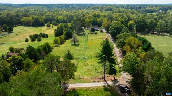 86 Old Spring Hill, Scottsville, VA 24590