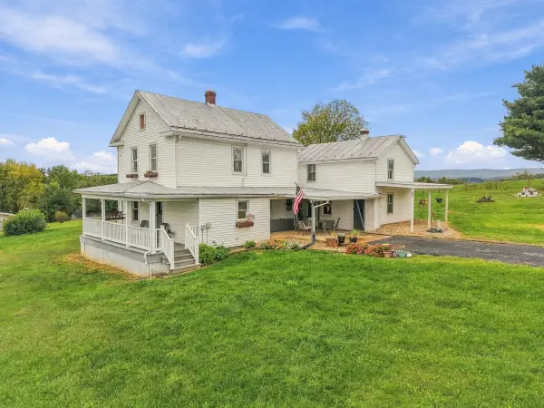 67 Lodge Hall Rd, Mt Jackson, VA 22842