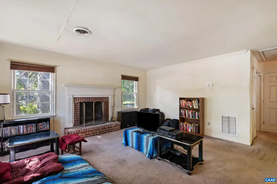 393 Minor Ridge Rd, Charlottesville, VA 22901 - #3