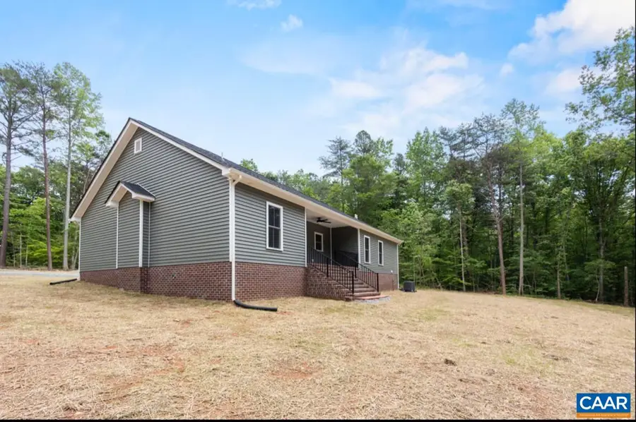 420 Apple Grove Rd, Mineral, VA 23117 - #3
