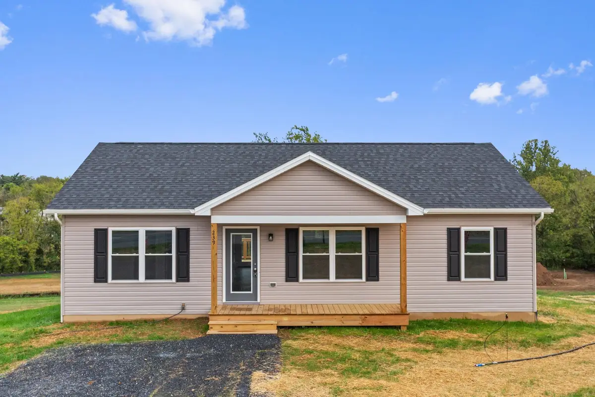 251 Holly Hill St, Broadway, VA 22815 - #1